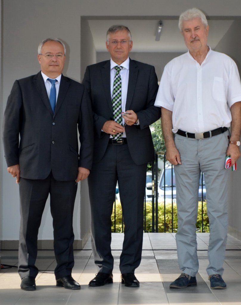 vásárcsarnok átadása 16